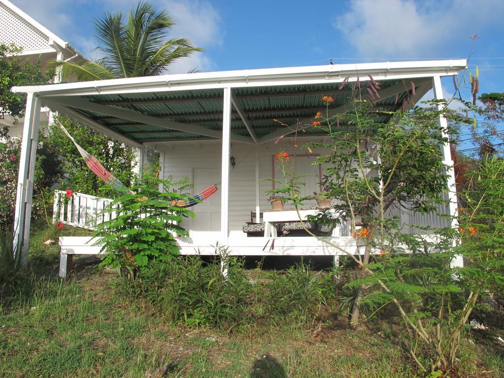 Green Roof Inn Hillsborough (Carriacou Island) Exterior foto
