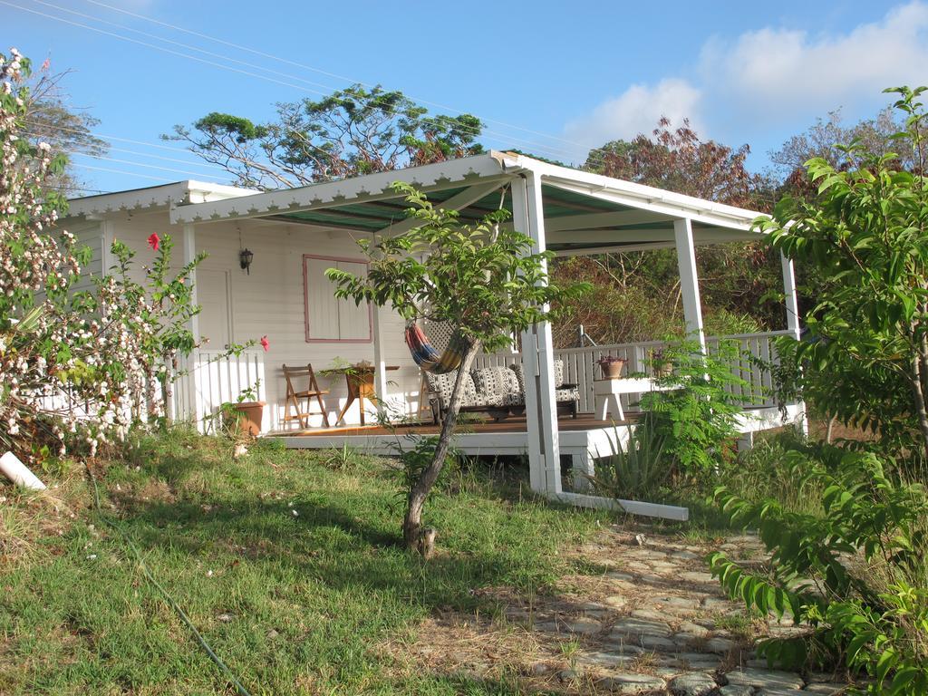 Green Roof Inn Hillsborough (Carriacou Island) Exterior foto